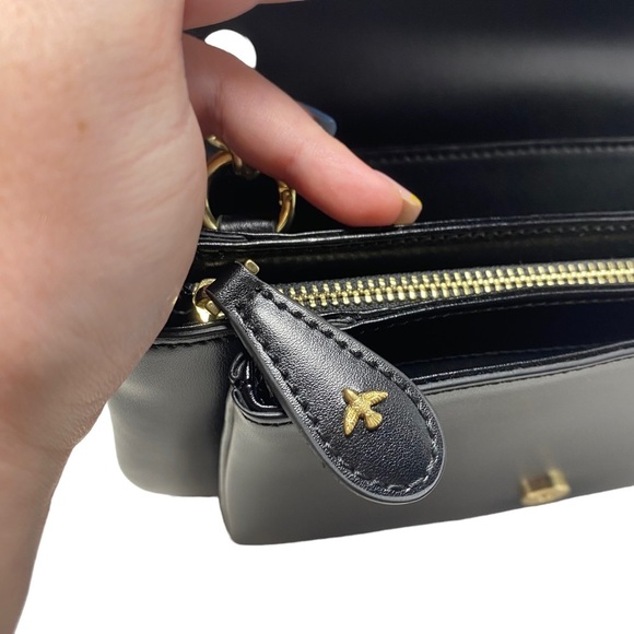 FLAW Pinko Love Crossbody Bag - Picture 8 of 12